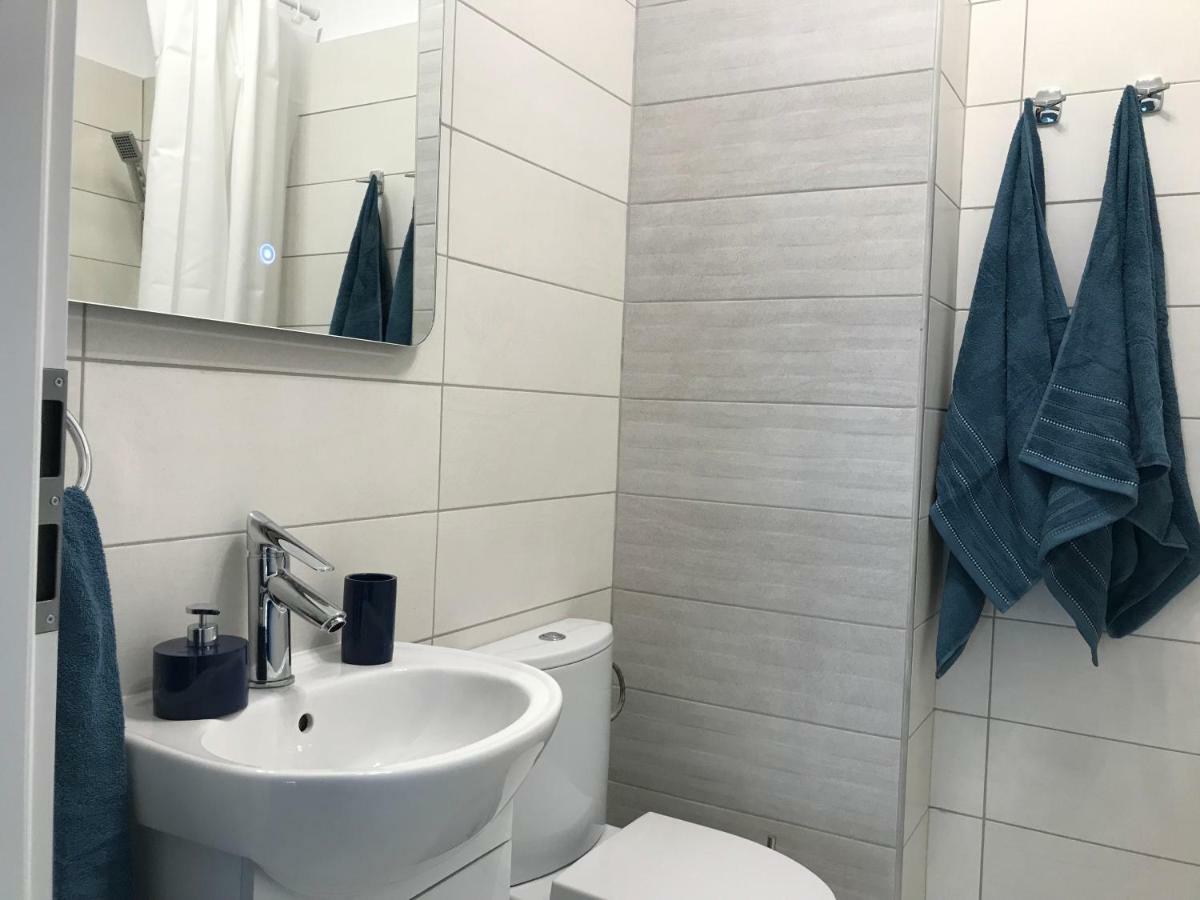 Luxury Westpark 2 Presidentialsuite With Lake View W4 Bucarest Esterno foto