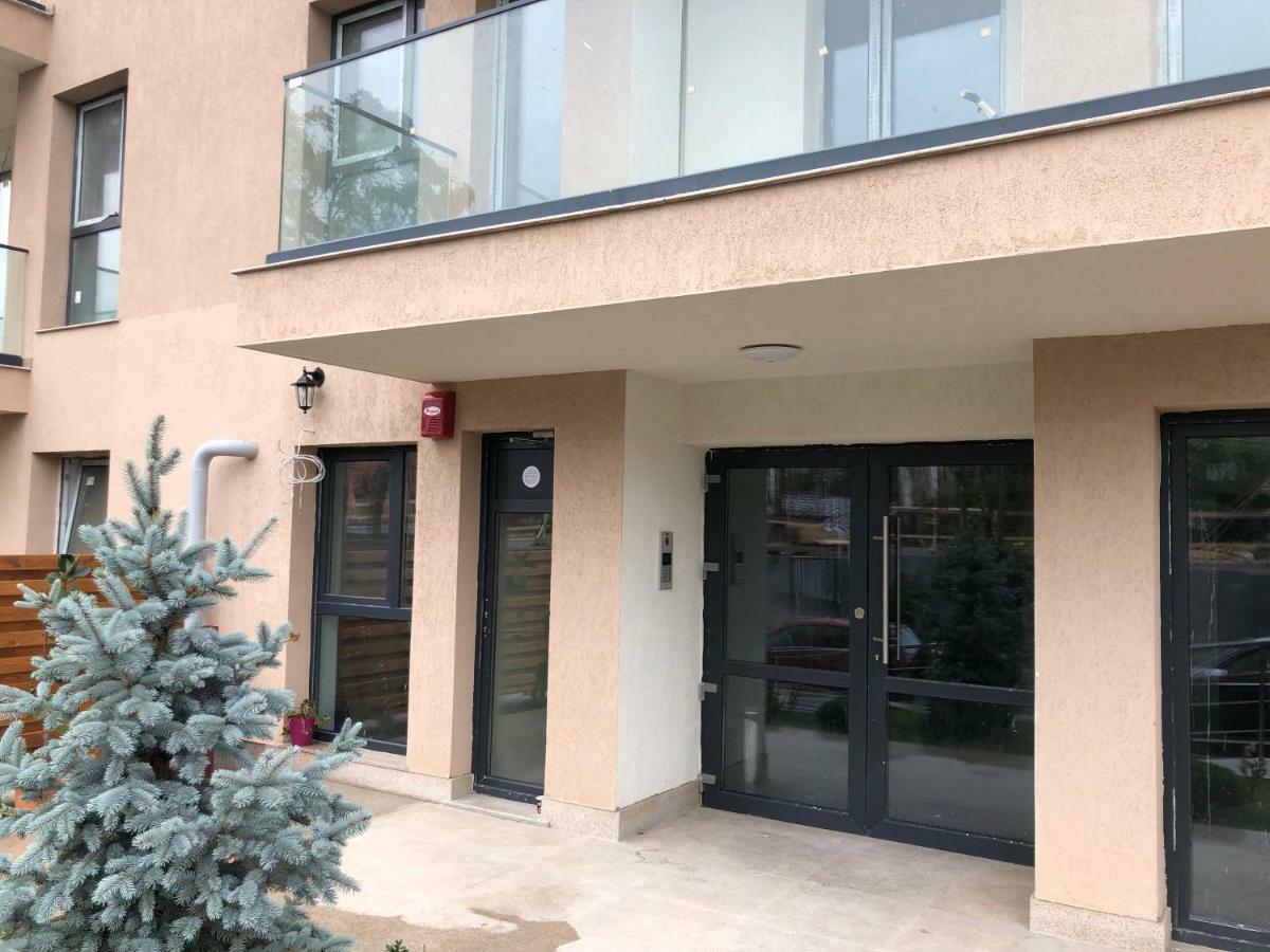 Luxury Westpark 2 Presidentialsuite With Lake View W4 Bucarest Esterno foto