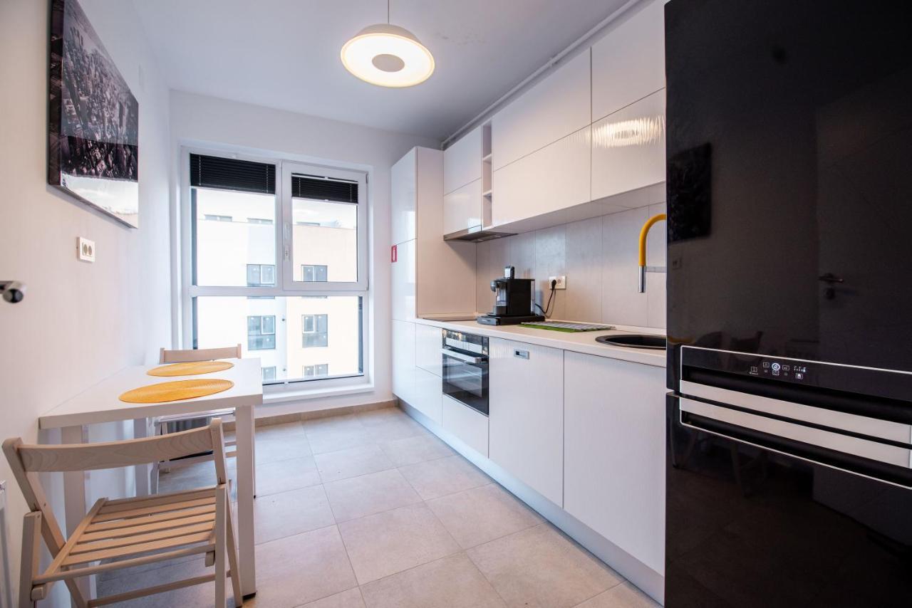 Luxury Westpark 2 Presidentialsuite With Lake View W4 Bucarest Esterno foto